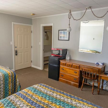 The Brookside Inn Ludlow Bagian luar foto