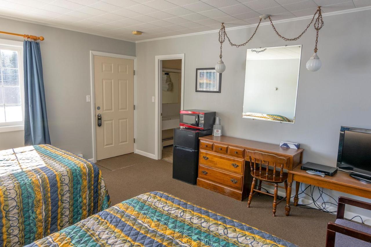 The Brookside Inn Ludlow Bagian luar foto